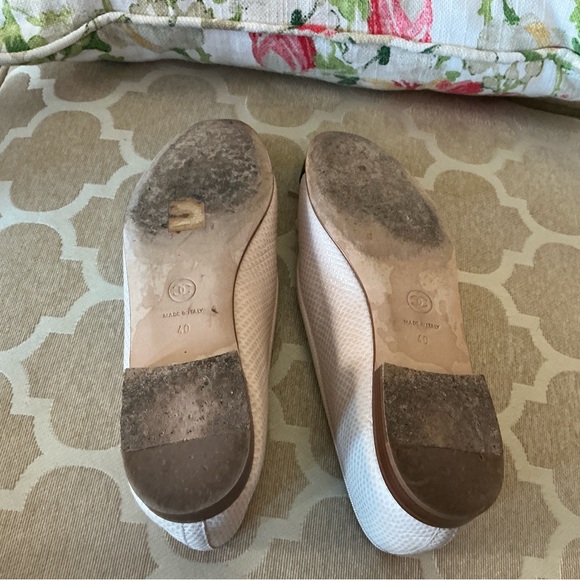 Chanel Black and Pink Ballet Flats - Picture 7 of 7